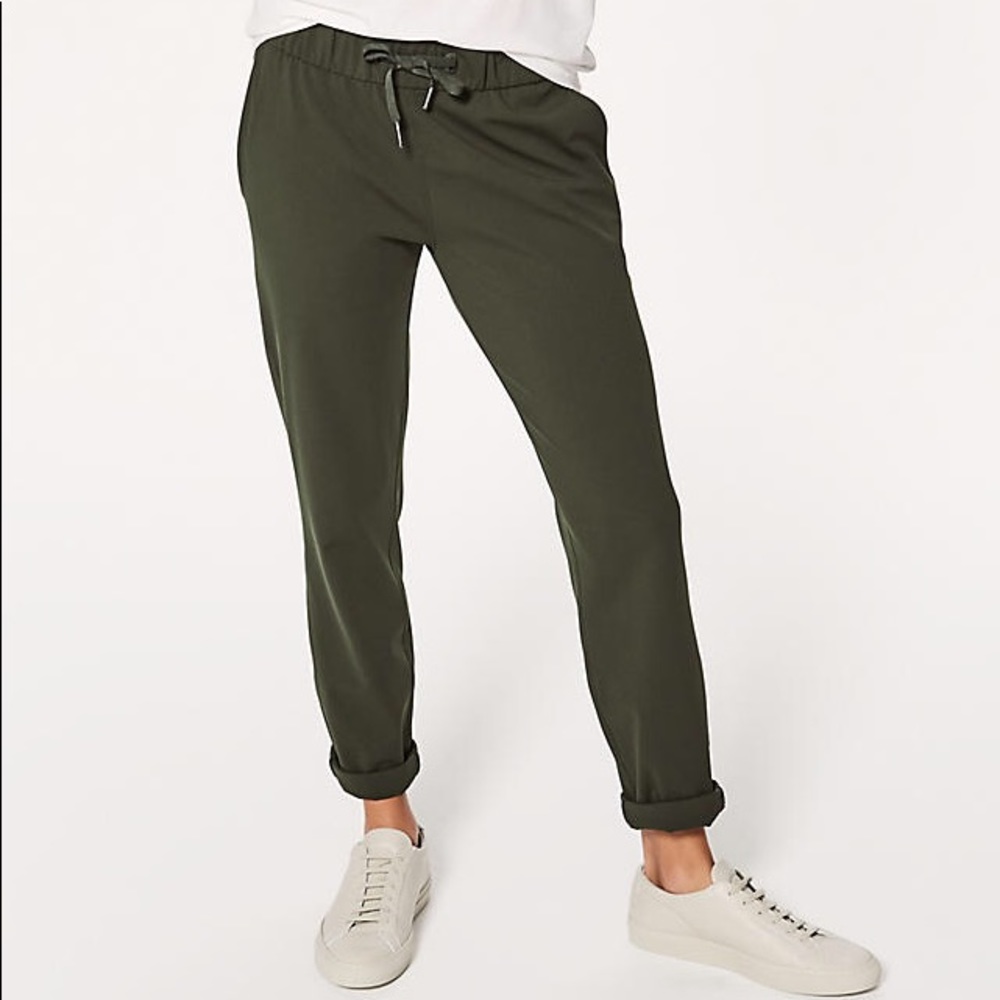 On The Fly Pant 🍀